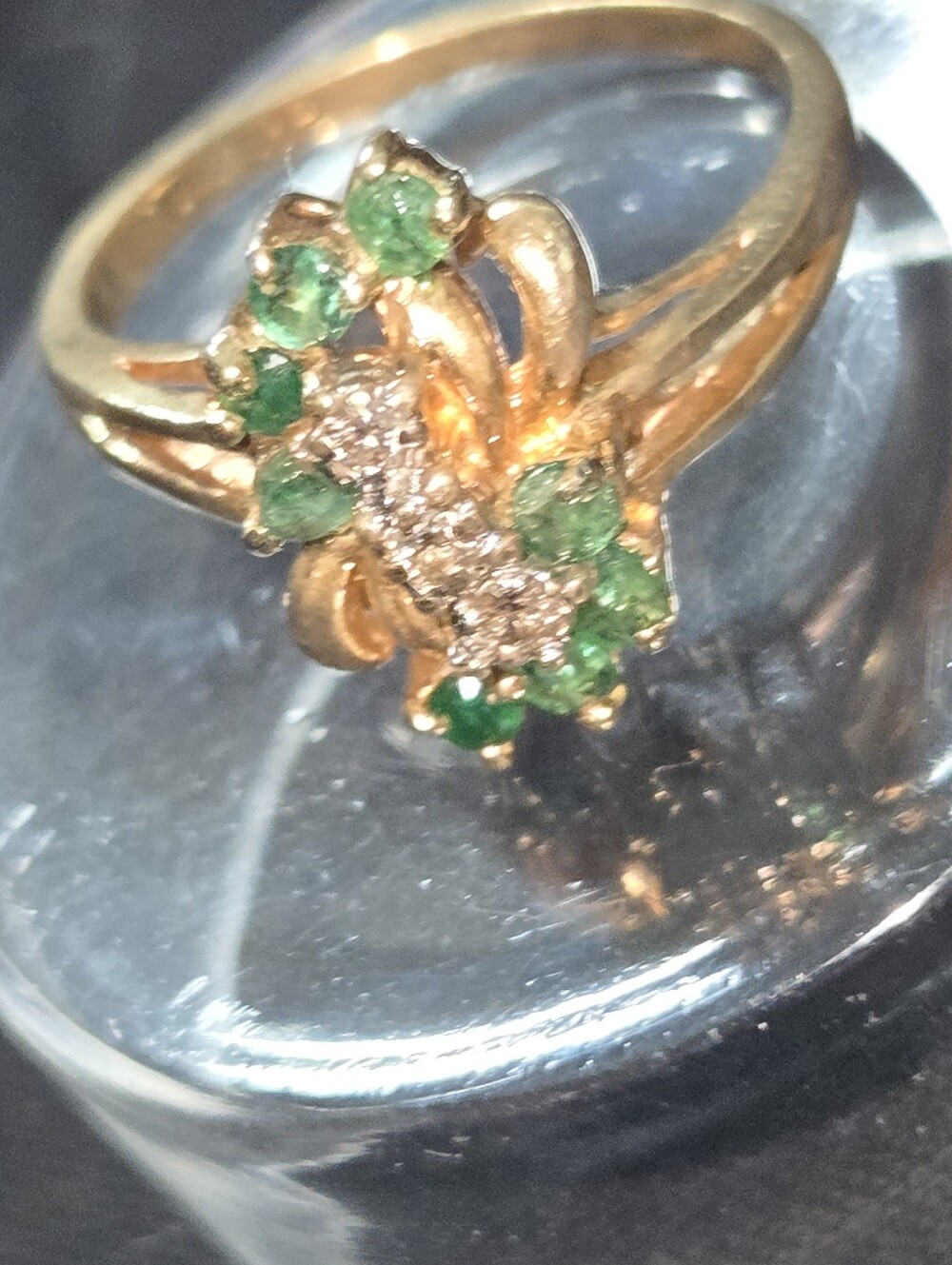 10kt Solid Yellow Gold Emerald And Natural Diamond  Floral Cluster Ring